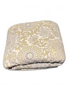 Beautiful Multicolor Blanket by The Global Collection 100% Cotton 107x90